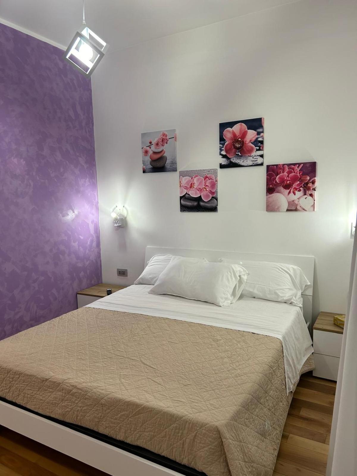 B&B Serangi - Il Piacere Di Sentirsi A Casa 세르콜라 외부 사진
